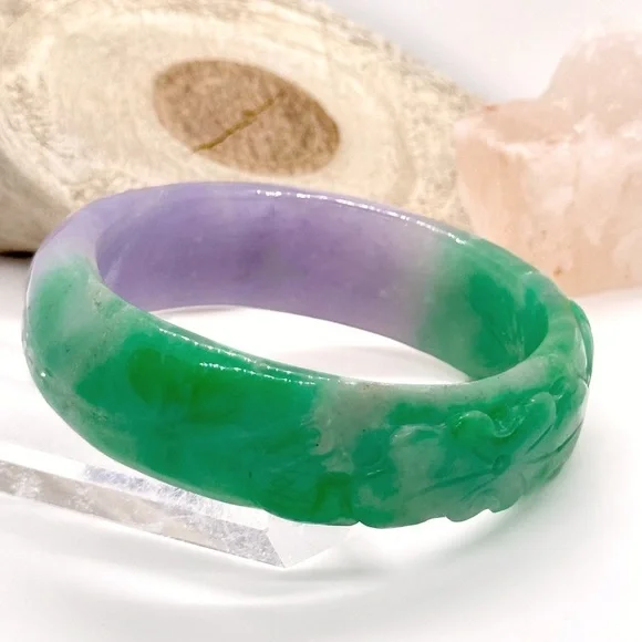 LAVENDER Multicolor Jadeite Jade Chinese Hand Carved 59mm Bangle Bracelet - Picture 4 of 5